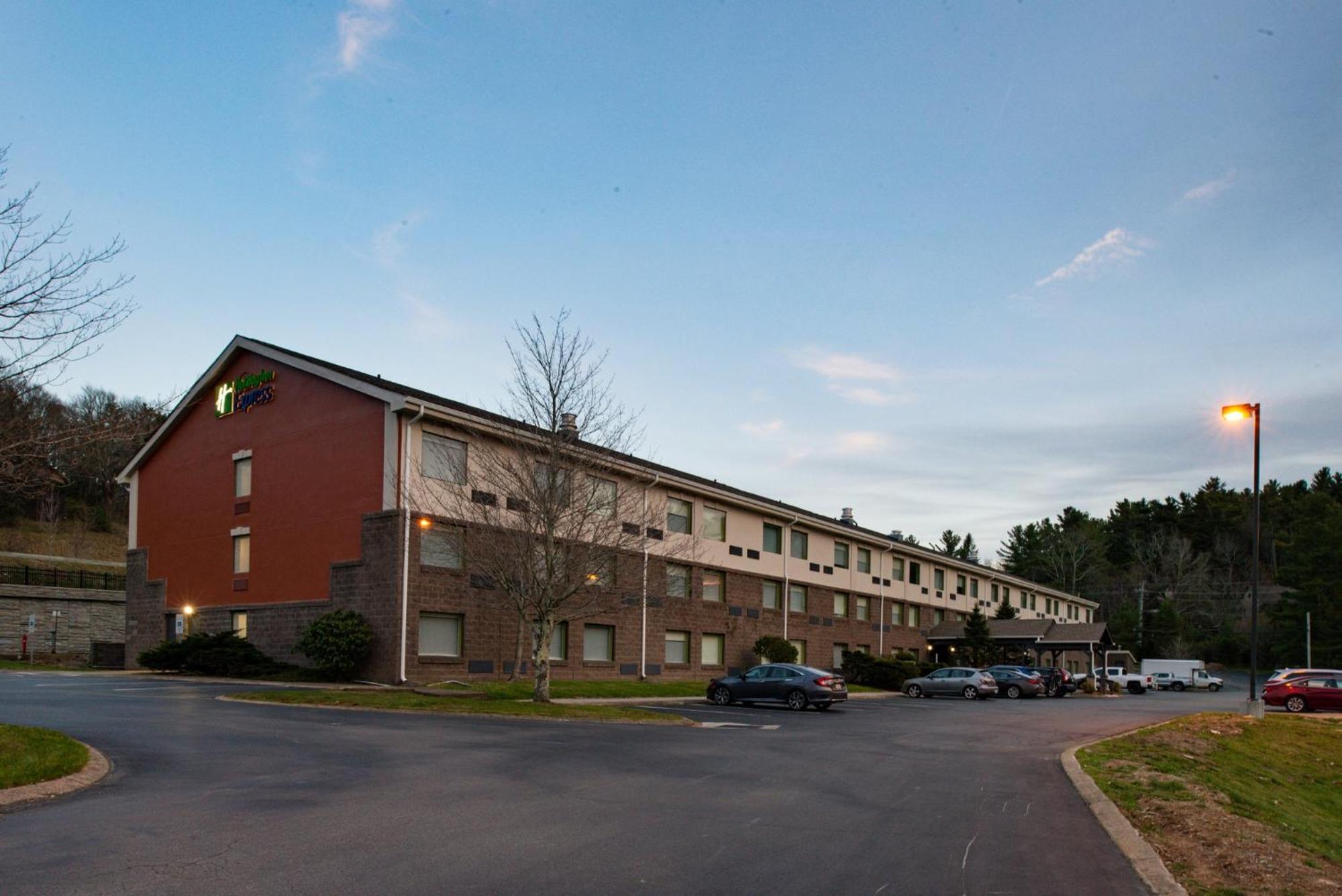 Holiday Inn Express Blowing Rock South By Ihg Eksteriør bilde