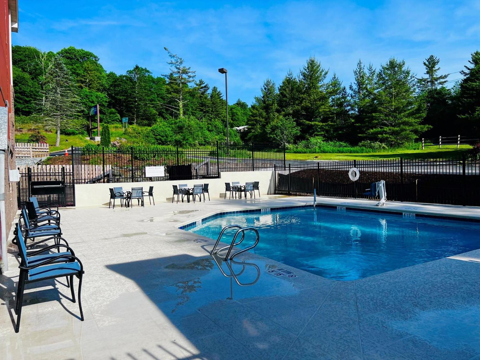 Holiday Inn Express Blowing Rock South By Ihg Eksteriør bilde
